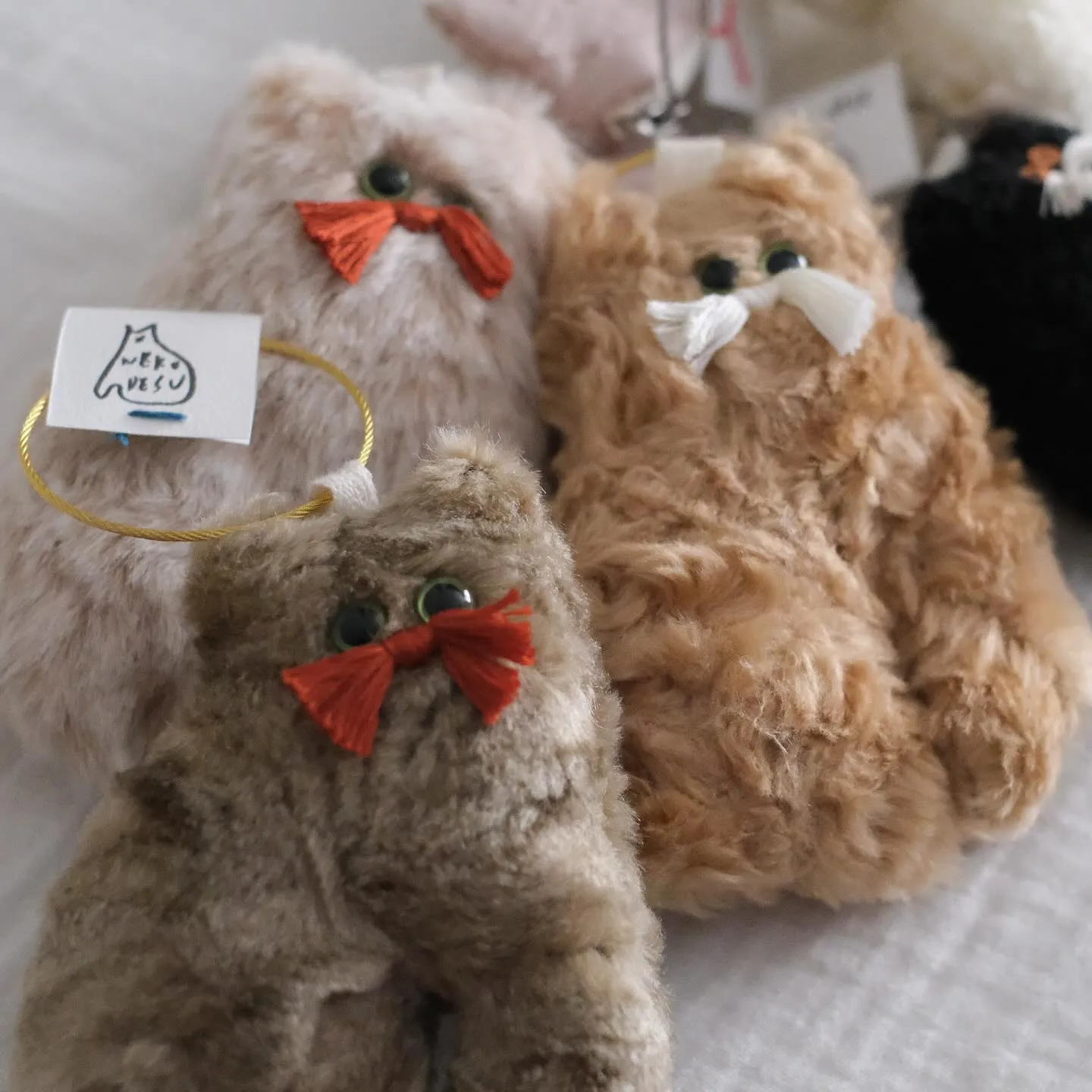 morigoyaさんネコデスキーリング