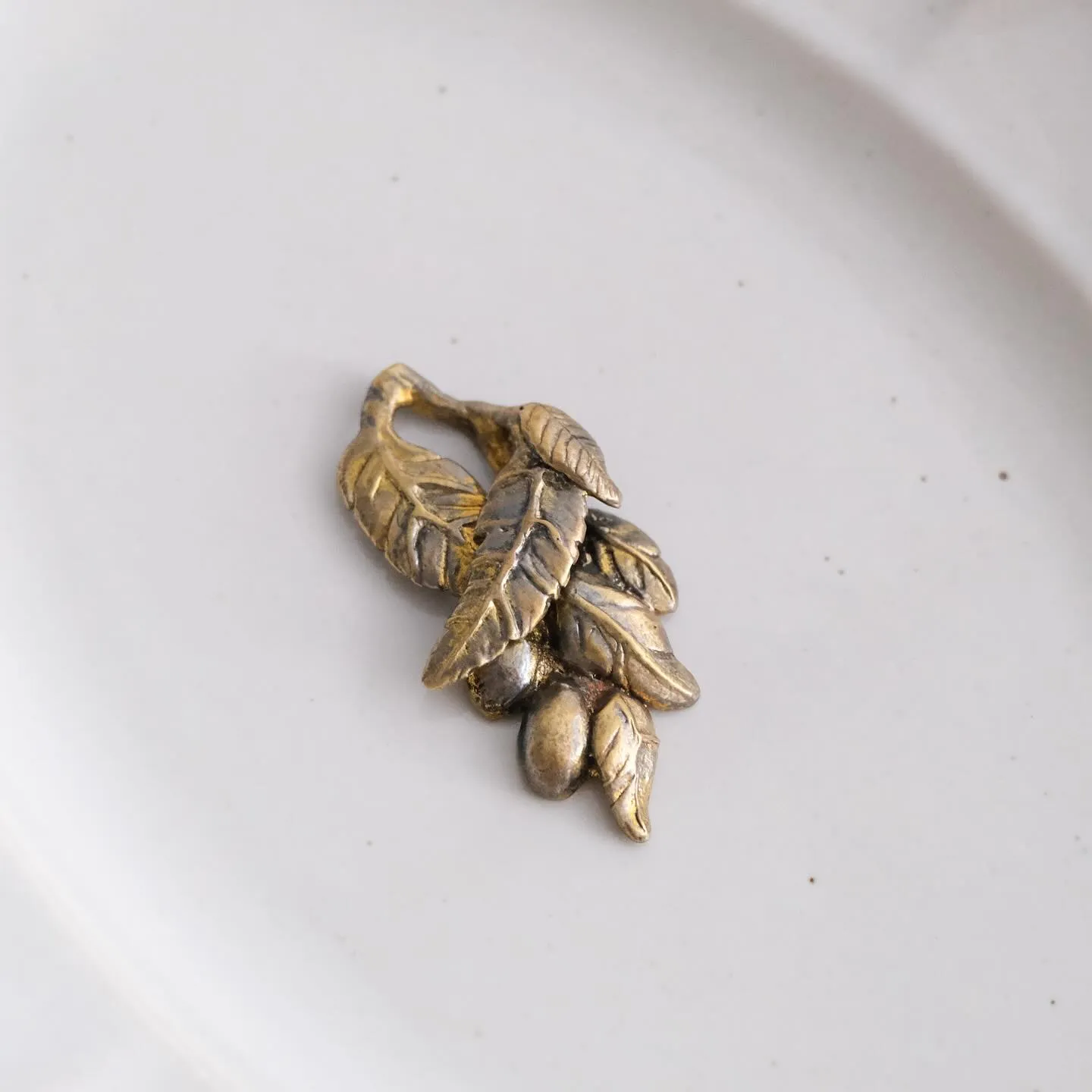 コノヒノ道具店1周年ノベルティ 樫原ヒロ 真鍮箸置きのご紹介