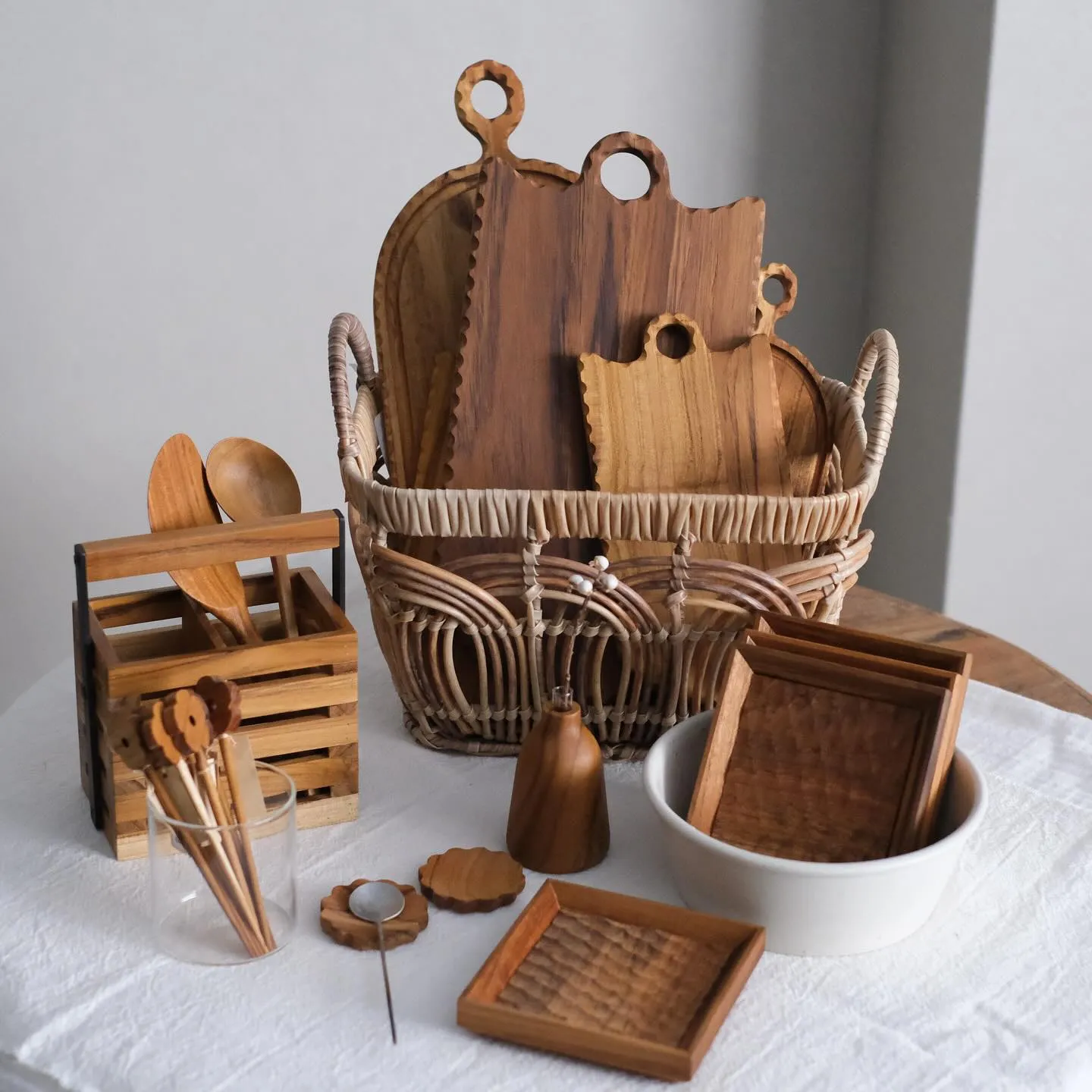 ウッドアイテム再入荷のお知らせ